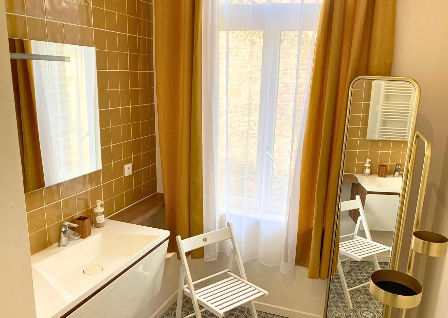 Le Bohemian Chic - 4 Chambres En Hypercentre De Saint-Omer, Ideal Pour Les Groupes Exteriör bild